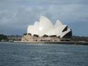 opera-house-gezien-vanuit-the-rocks.JPG